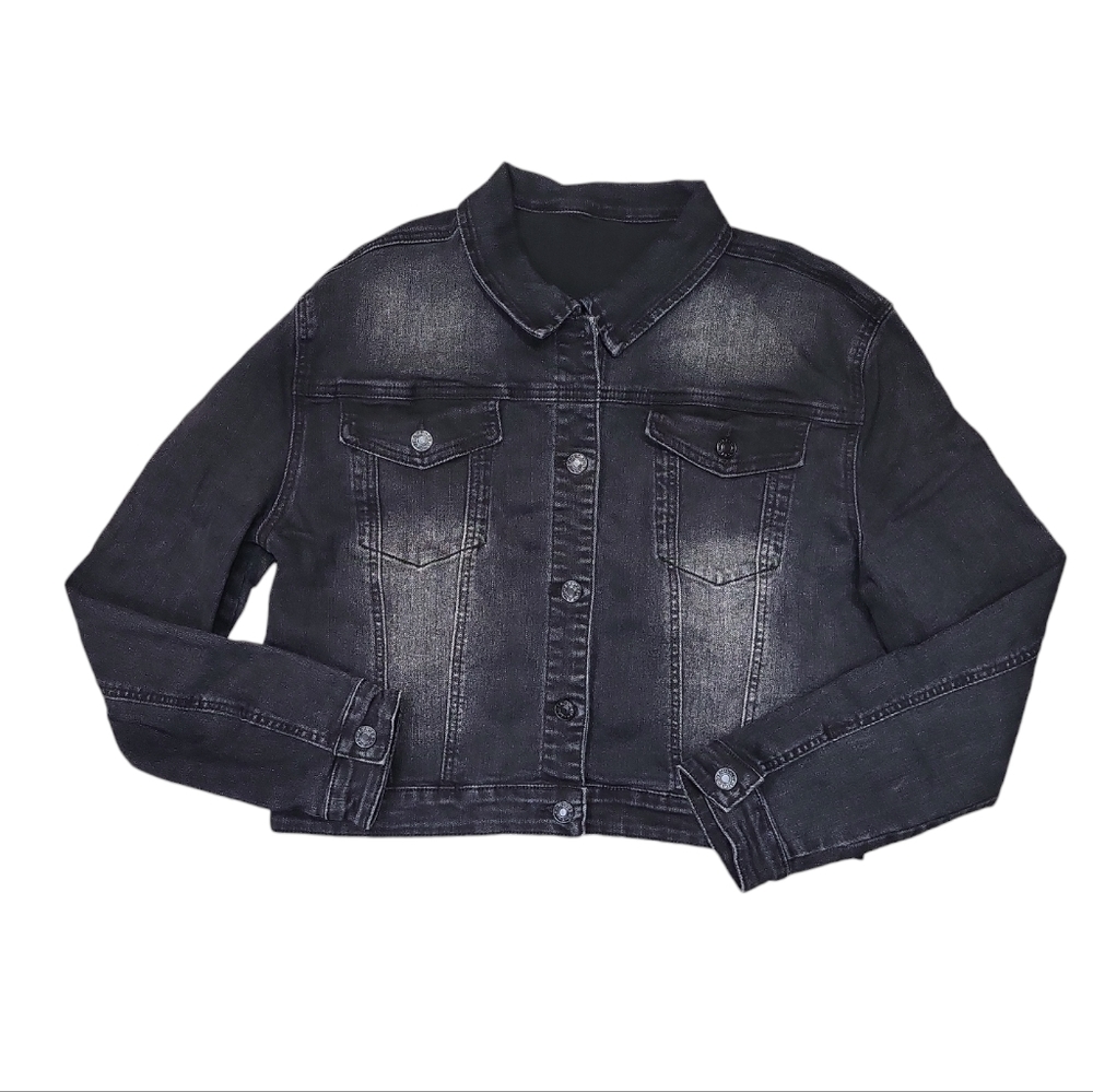 EUC like new black cropped distressed denim cotton jean jacket XL